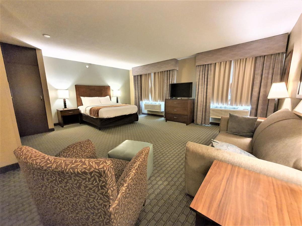 Amerivu Inn And Suites - Chisago City ภายนอก รูปภาพ