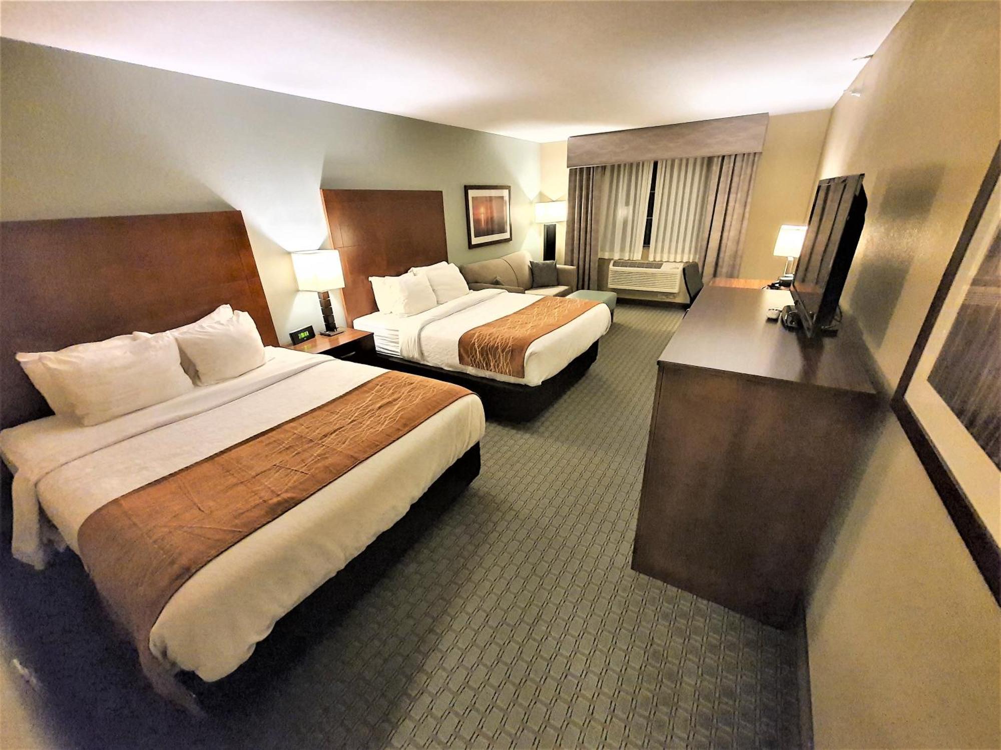 Amerivu Inn And Suites - Chisago City ภายนอก รูปภาพ